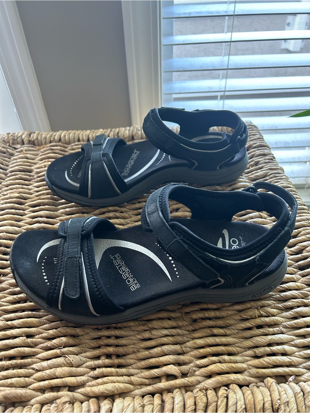 Abeo Black Women's Bio System Adjustable Comfort Sandals Size 9 - Picture 4 of 6